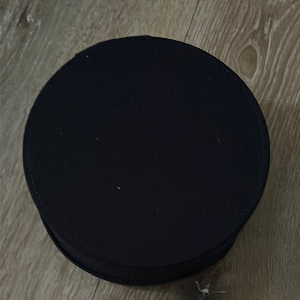 Dior round case - Picture 5 of 7